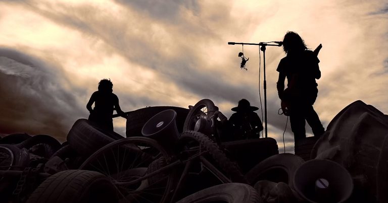 Ciclonautas y el vídeo de 'Bienvenidos los Muertos'