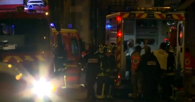 Conmoción internacional después de los ataques terroristas durante la noche de ayer en el centro de Paris