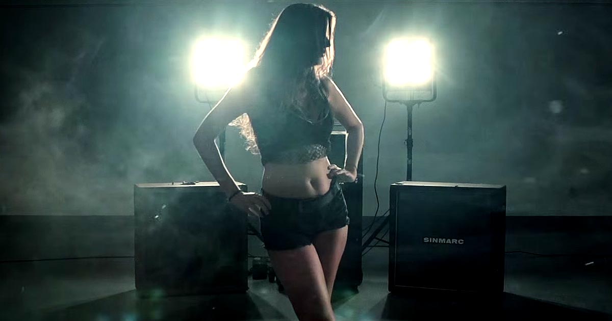 Pölisong y el vídeo de 'Shake it'